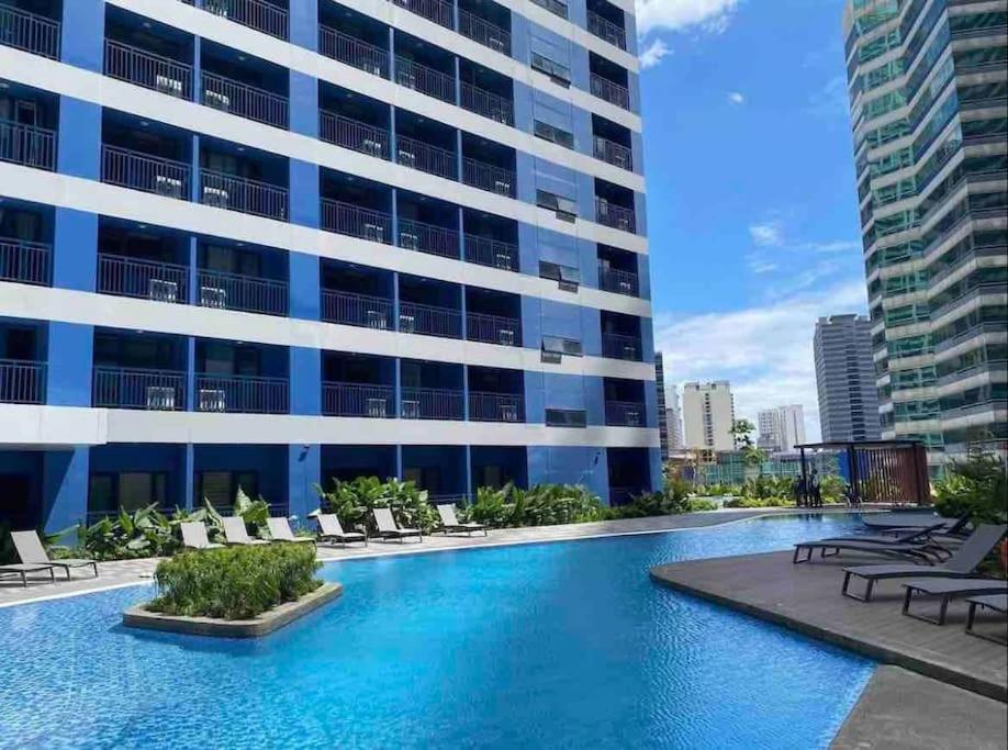 Apartment In Air Residences, Makati With Wifi, Netflix, Pool, Mall And More Manila Kültér fotó