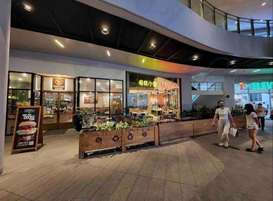 Apartment In Air Residences, Makati With Wifi, Netflix, Pool, Mall And More Manila Kültér fotó