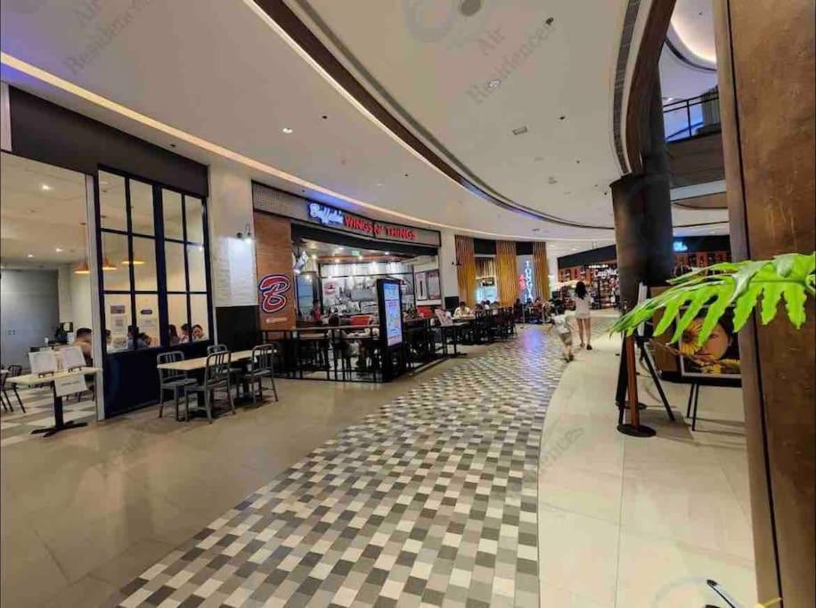 Apartment In Air Residences, Makati With Wifi, Netflix, Pool, Mall And More Manila Kültér fotó