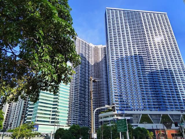 Apartment In Air Residences, Makati With Wifi, Netflix, Pool, Mall And More Manila Kültér fotó