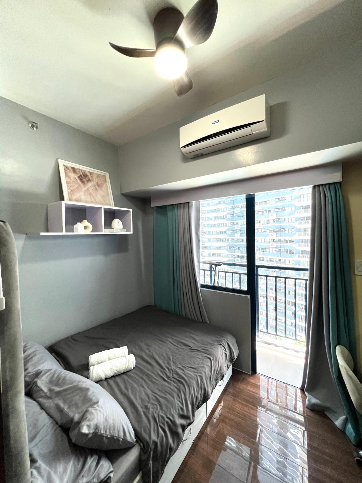 Apartment In Air Residences, Makati With Wifi, Netflix, Pool, Mall And More Manila Kültér fotó