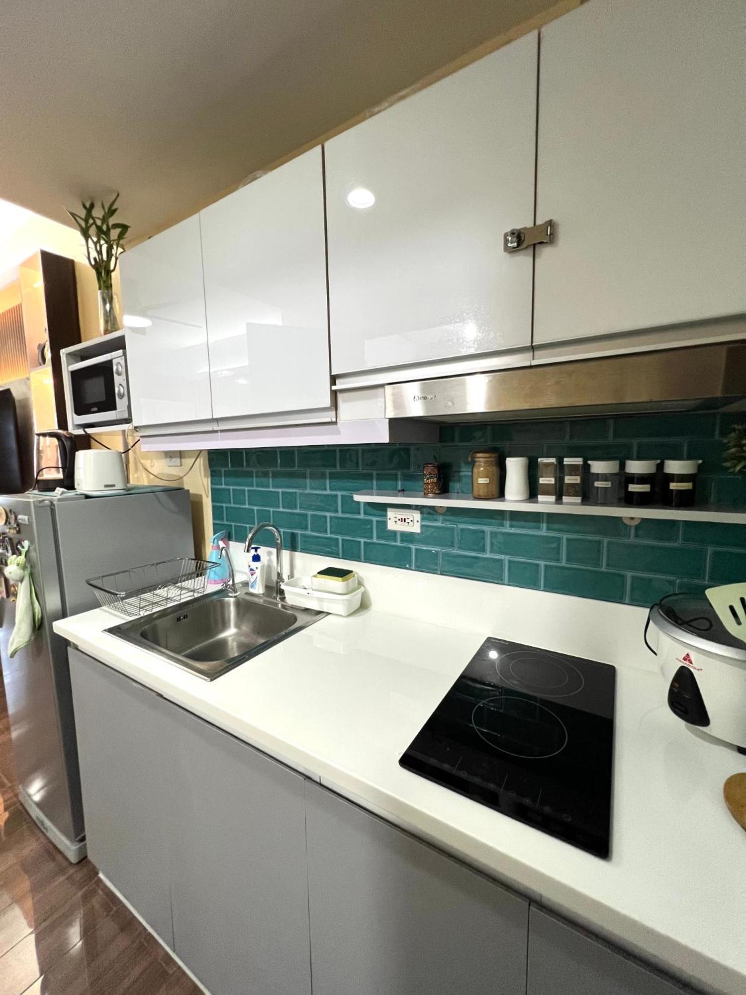 Apartment In Air Residences, Makati With Wifi, Netflix, Pool, Mall And More Manila Kültér fotó