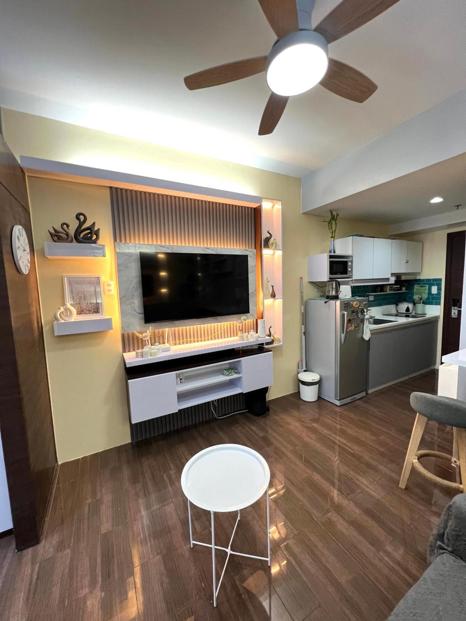 Apartment In Air Residences, Makati With Wifi, Netflix, Pool, Mall And More Manila Kültér fotó