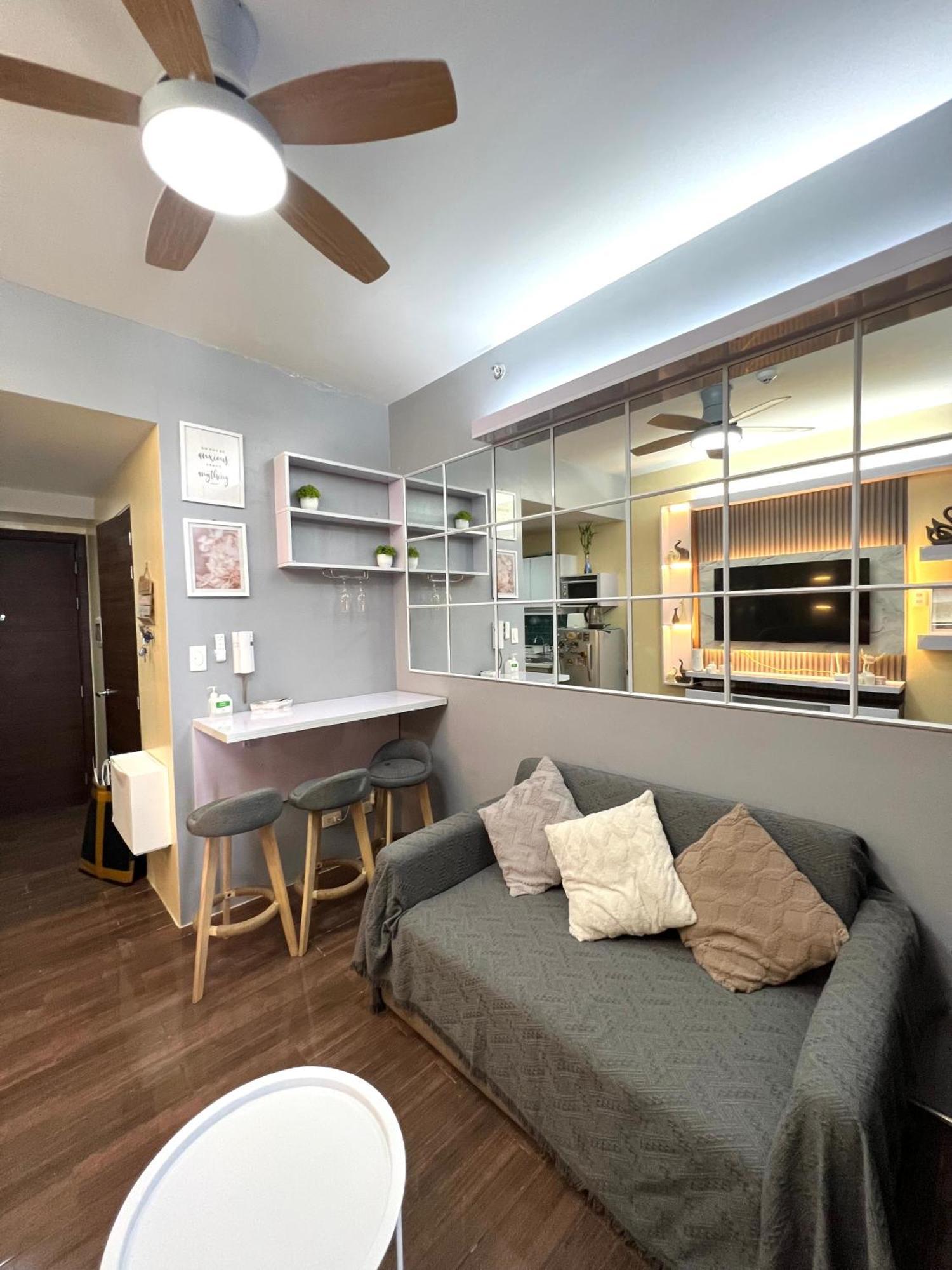 Apartment In Air Residences, Makati With Wifi, Netflix, Pool, Mall And More Manila Kültér fotó