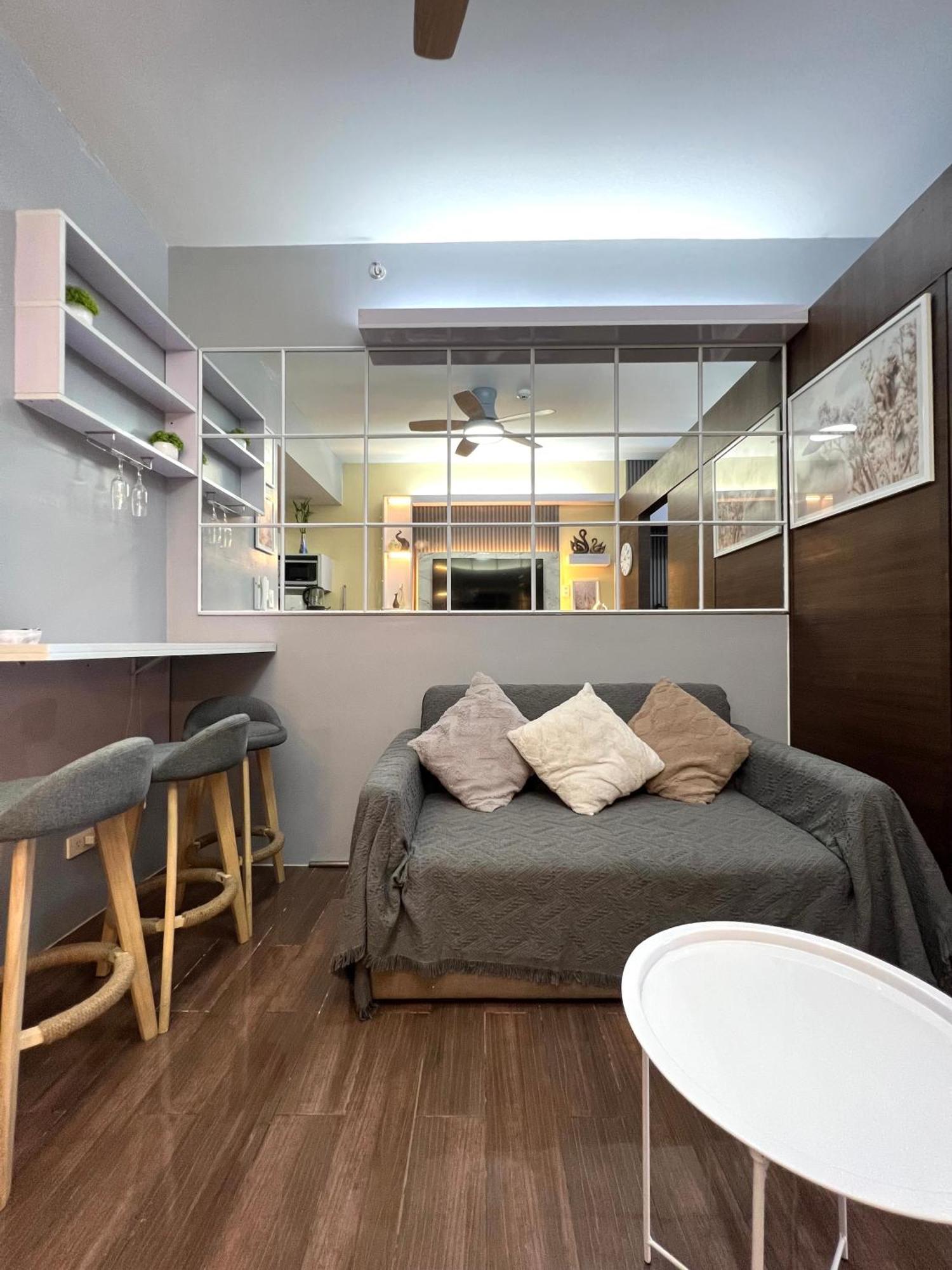 Apartment In Air Residences, Makati With Wifi, Netflix, Pool, Mall And More Manila Kültér fotó